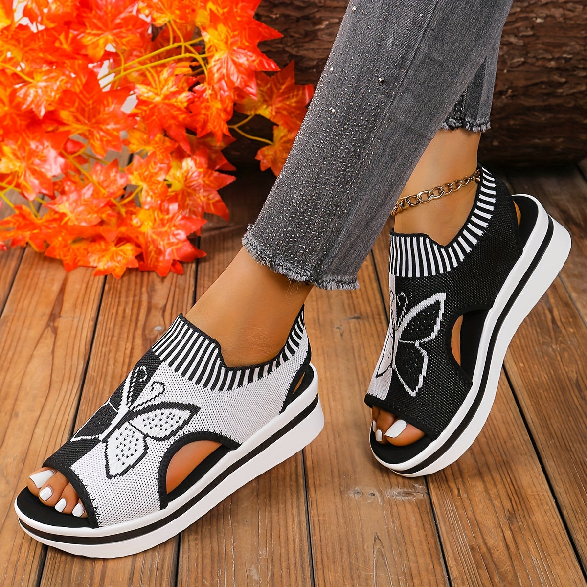 Selvina | Walking Sandals Women