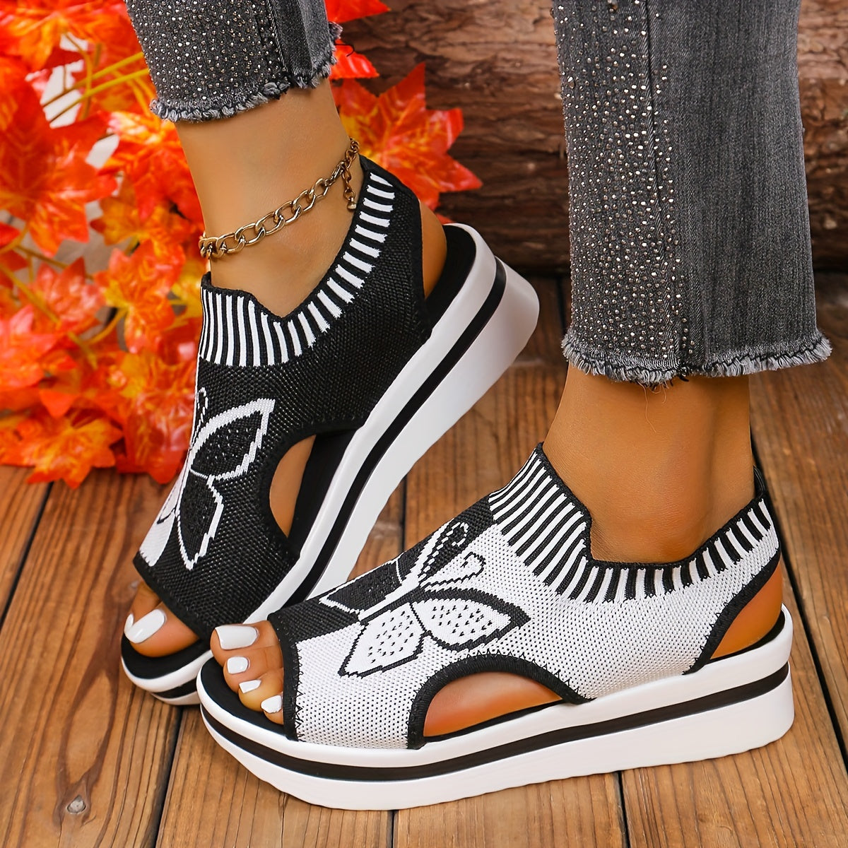 Selvina | Walking Sandals Women