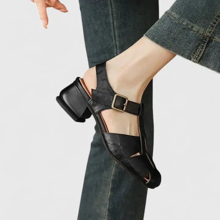 Calzea | Elegant Leather Sandals