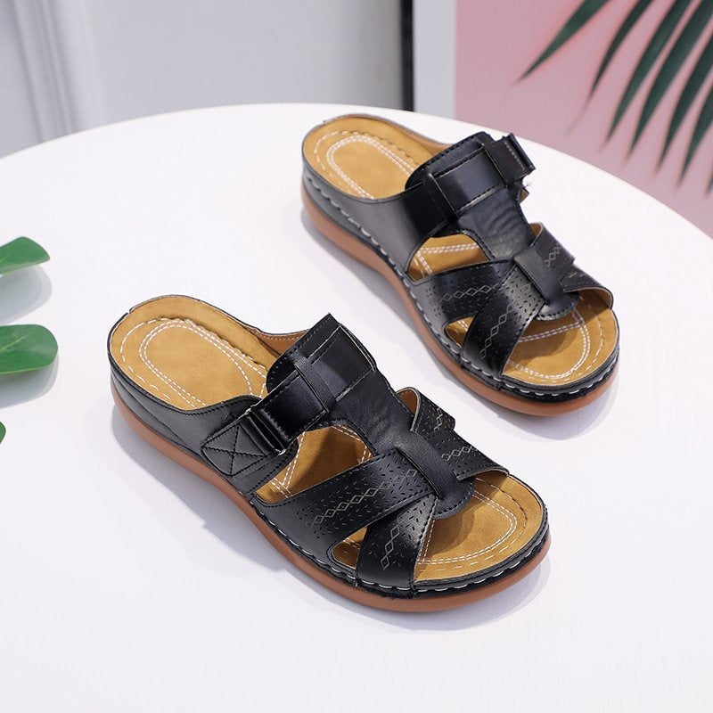 Camelle - Comfy Sandals