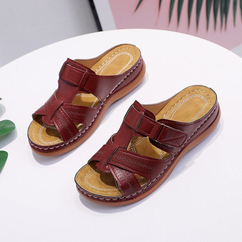 Camelle - Comfy Sandals